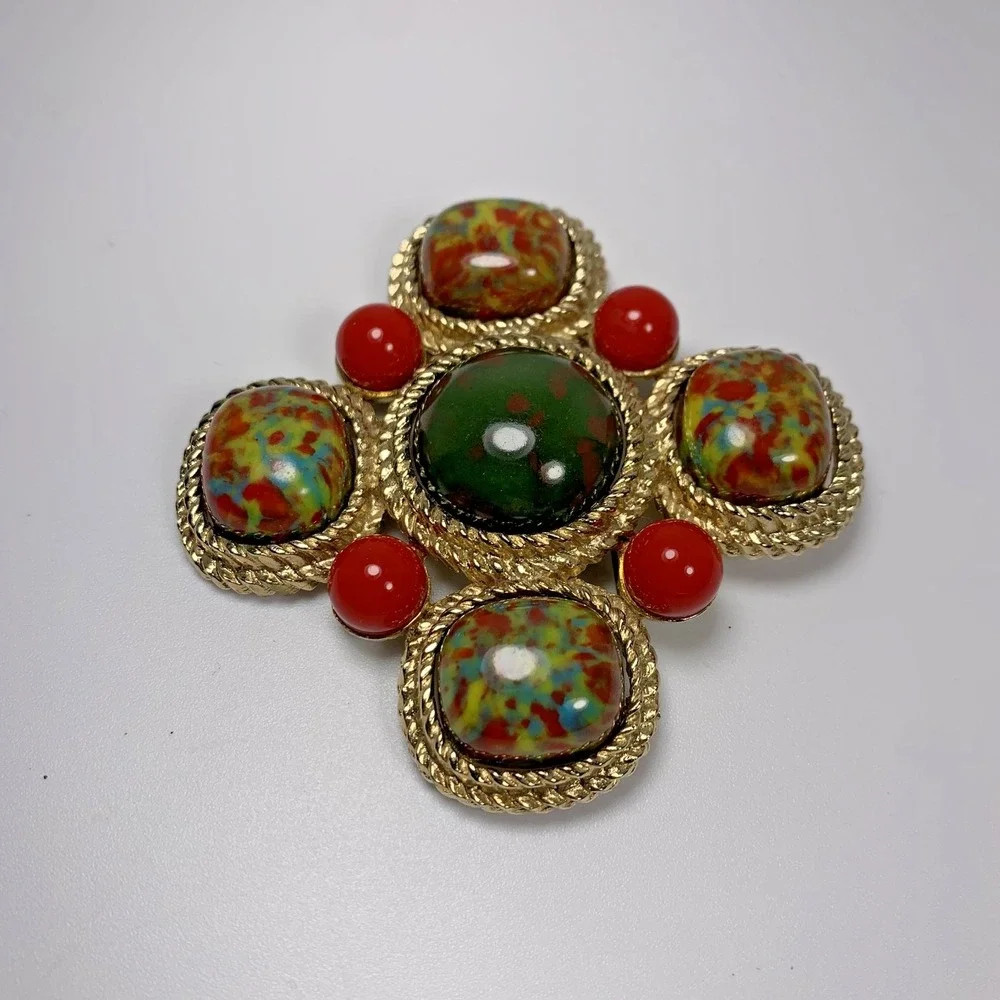 Vintage Sarah Coventry Signed Large Mosaic Maltese Cross‎ Brooch Pin Gold Tone